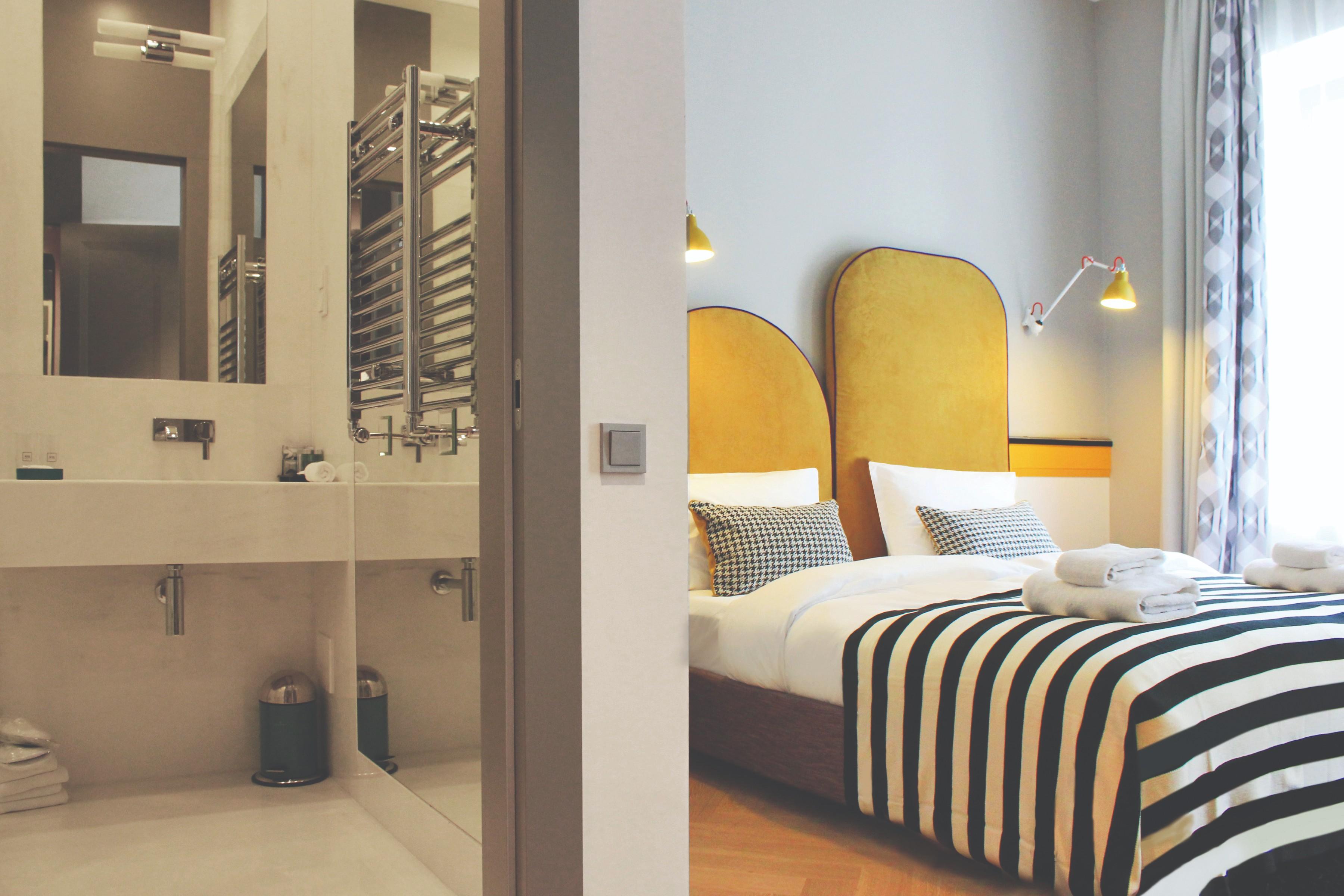 H15 Boutique Hotel, Warsaw, A Member Of Design Hotels ภายนอก รูปภาพ A room at the hotel