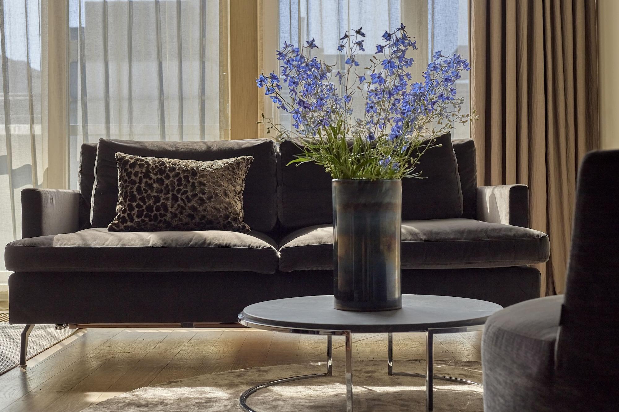 H15 Boutique Hotel, Warsaw, A Member Of Design Hotels ภายนอก รูปภาพ A living room