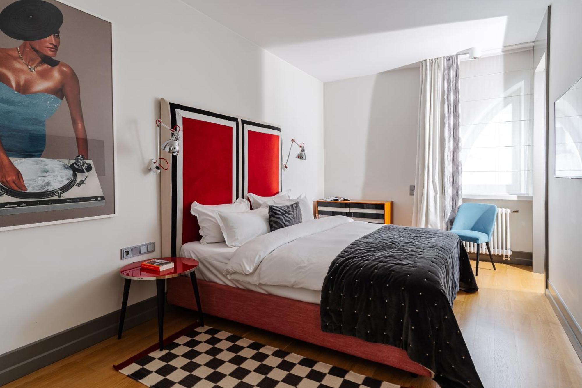 H15 Boutique Hotel, Warsaw, A Member Of Design Hotels ห้อง รูปภาพ A room at the Hotel