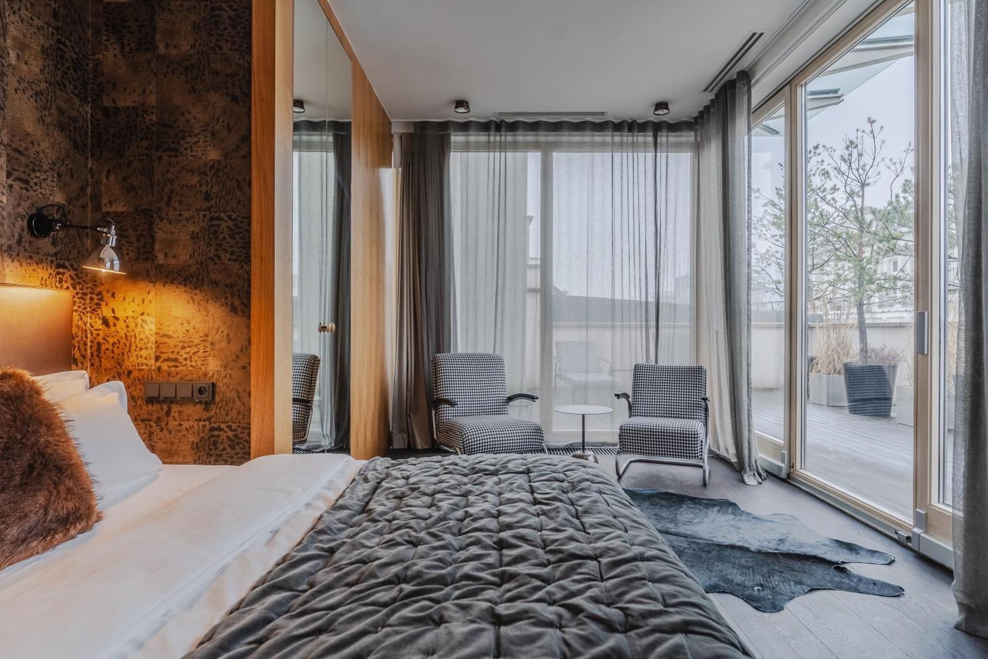 H15 Boutique Hotel, Warsaw, A Member Of Design Hotels ห้อง รูปภาพ Suite